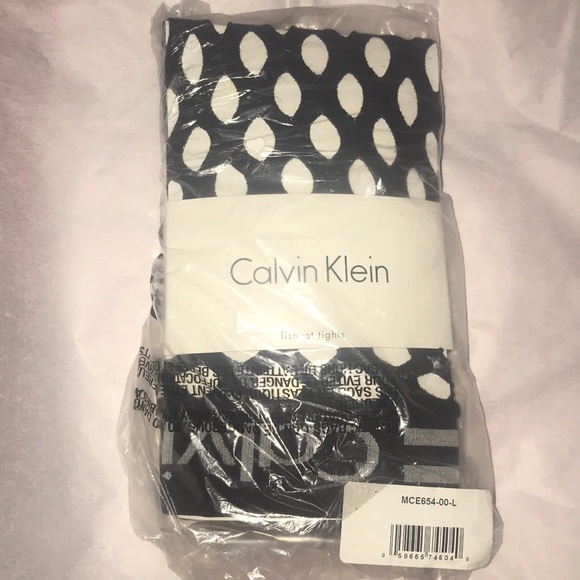 🆕 🛍Women’s Calvin Klein fishnet thighs FLASH SALE 💥💥 - Picture 2 of 2